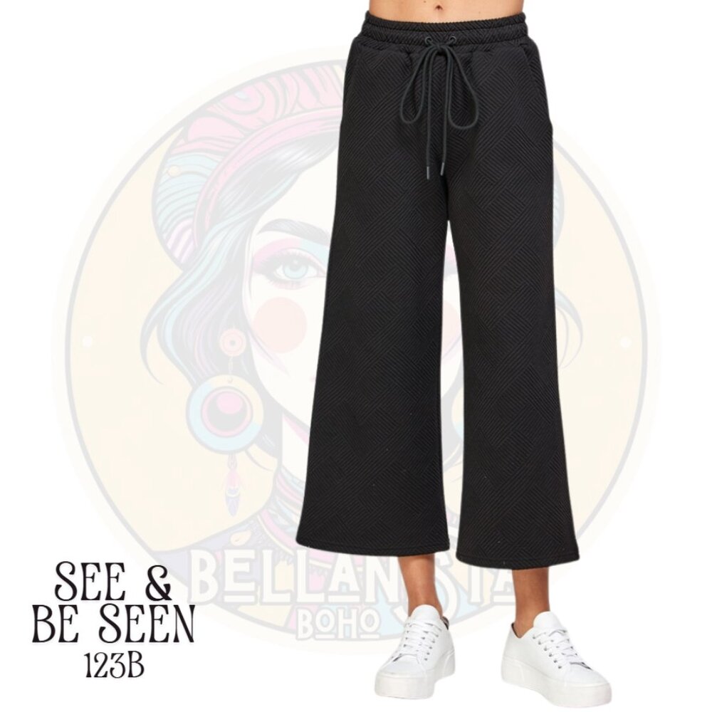 123B SEE & BE SEEN Black Textured Cropped Stretch Wide Leg Pants
